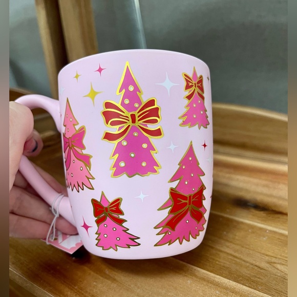 Red & Pink Christmas Trees with Bows & Metallic Gold Pink Soft Touch Mug NWT - Picture 2 of 2